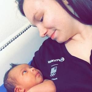 Meet your Posher, Elle